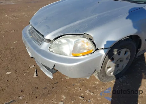 1998 Honda Civic Dx from USA, damaged, VIN 2HGEJ6623WH605909